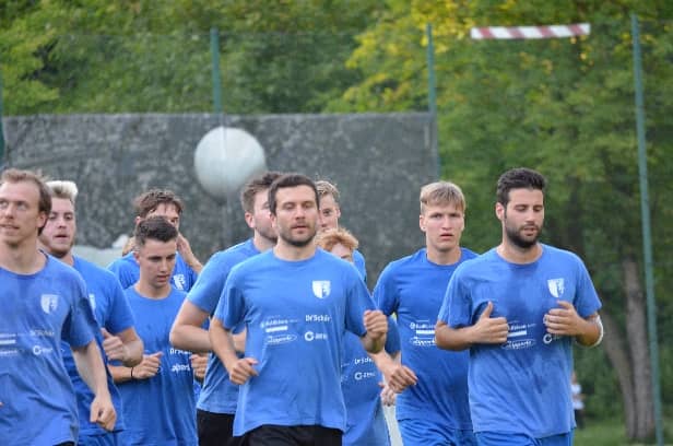 Trainingsbeginn erste Mannschaft